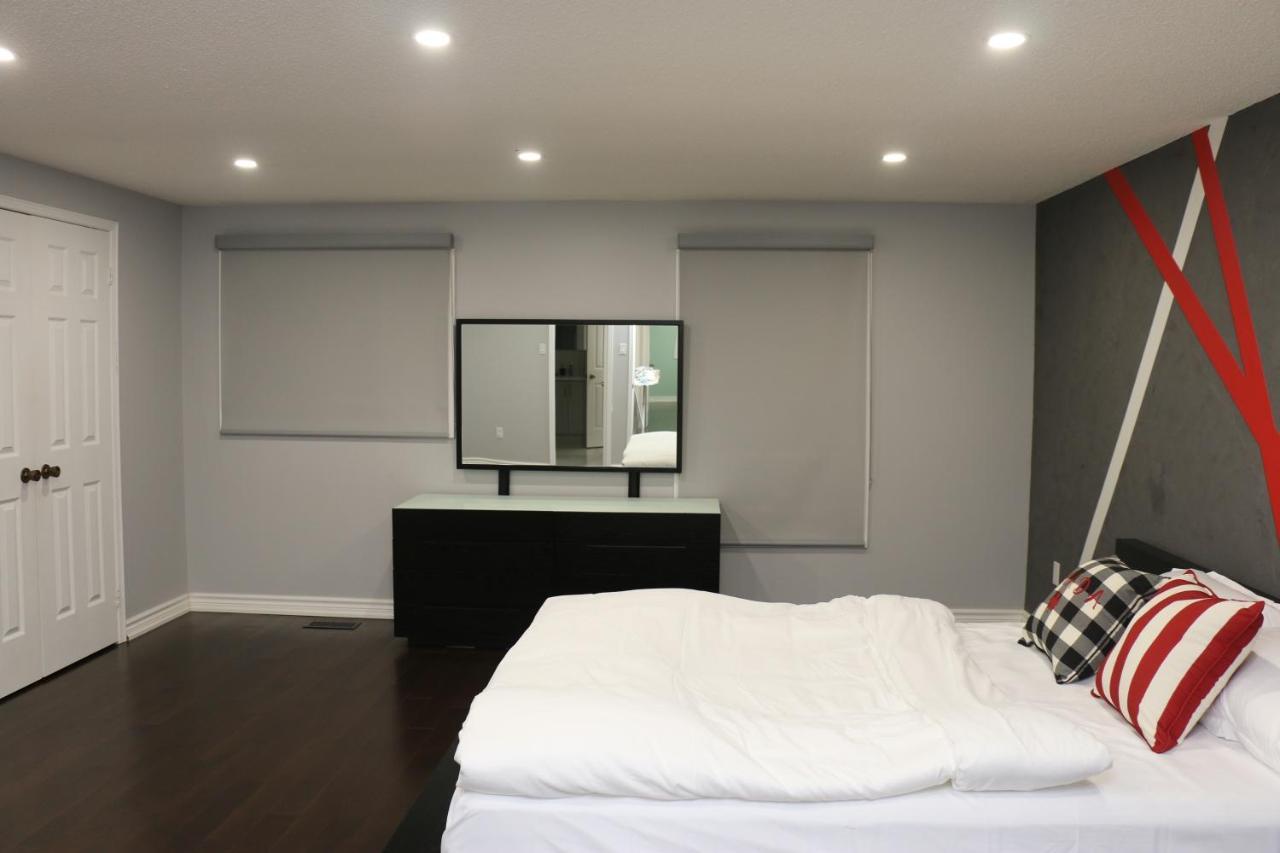Quiet And Contemporary Home Markham Buitenkant foto