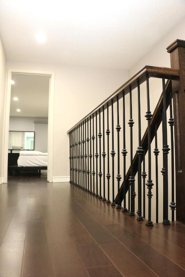 Quiet And Contemporary Home Markham Buitenkant foto